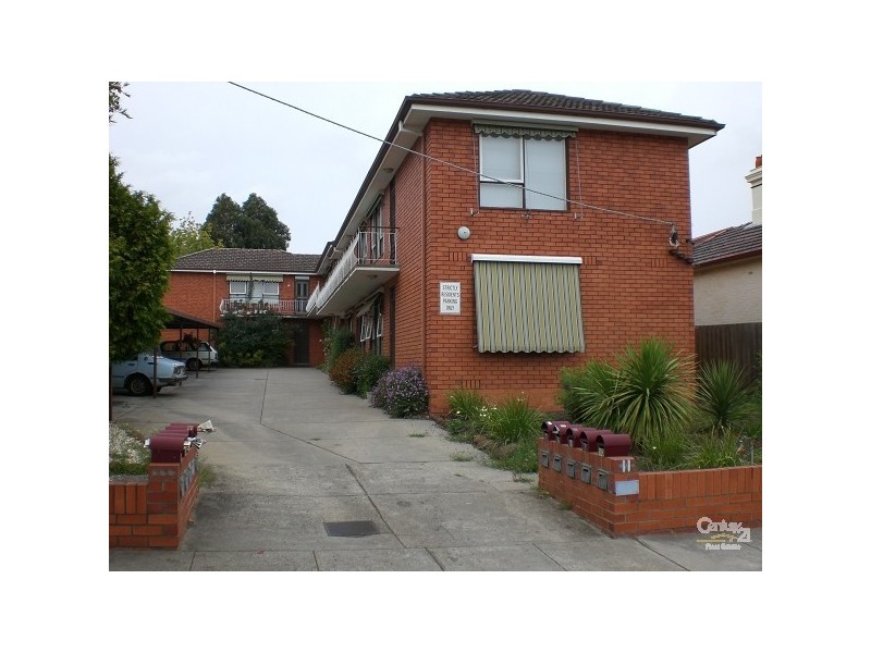 6/11 Shoobra Road, Elsternwick VIC 3185