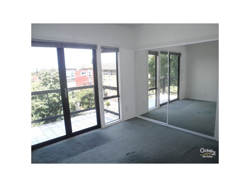 17/194 Alma Road, St Kilda East VIC 3183
