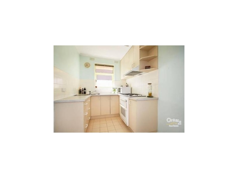 4/5 Joyce Street, Elwood VIC 3184