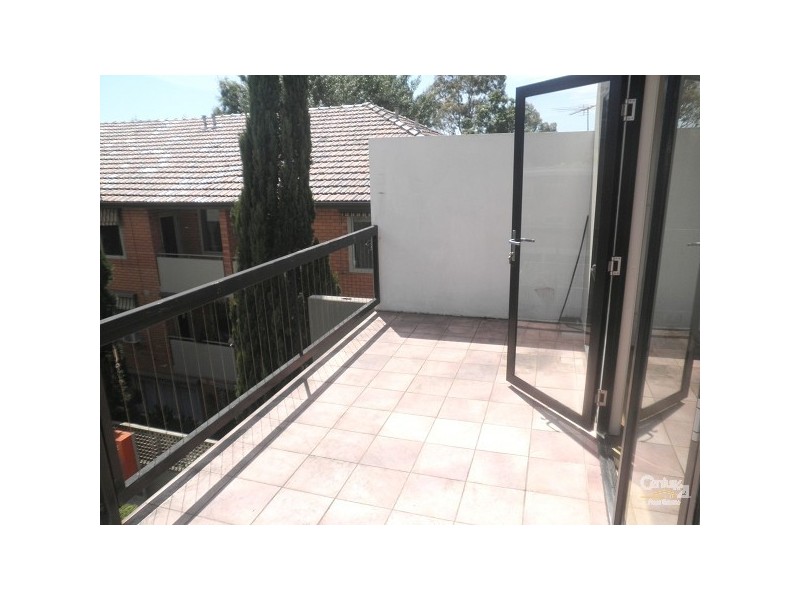 17/194 Alma Road, St Kilda East VIC 3183