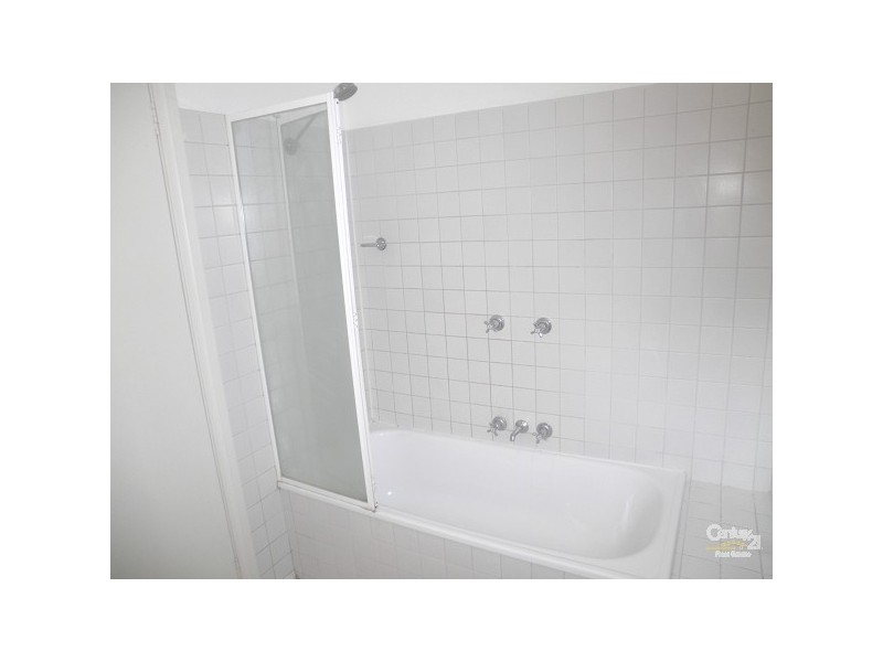 17/194 Alma Road, St Kilda East VIC 3183