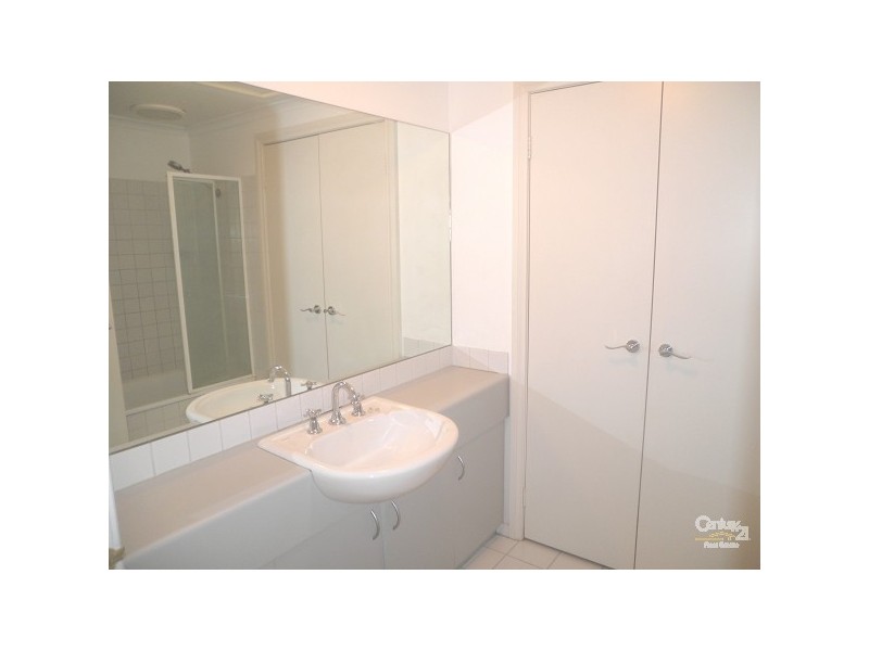 17/194 Alma Road, St Kilda East VIC 3183