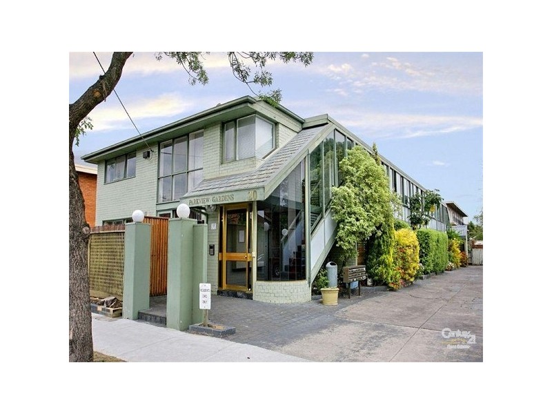 8/20 Orange Grove, St Kilda East VIC 3183