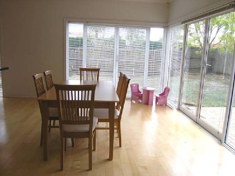 24 Carnoustie Parade, Heatherton VIC 3202