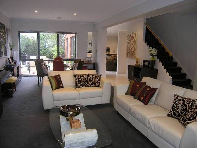 33 Carnoustie Parade, Heatherton VIC 3202