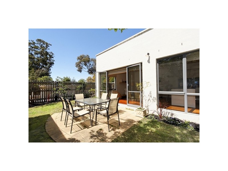 8 Muirfield Close, Heatherton VIC 3202