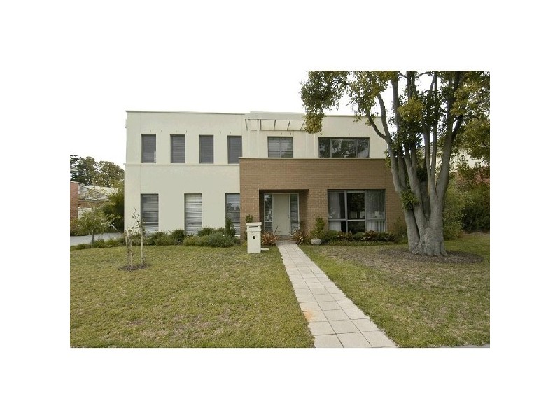 31 Carnoustie Parade, Heatherton VIC 3202