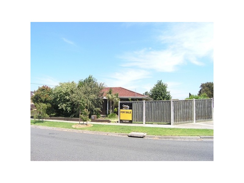 12 Craig Court, Cheltenham VIC 3192