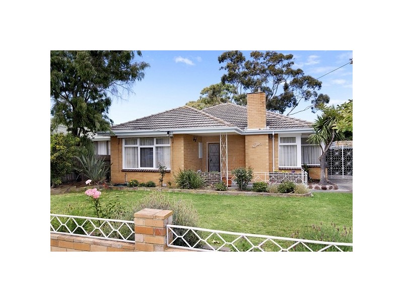 6 Robross Street, Cheltenham VIC 3192