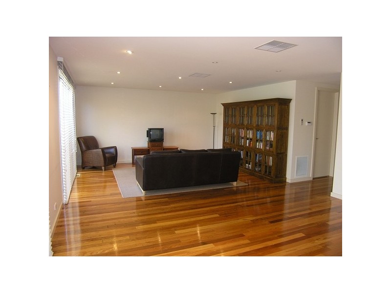 3A Coryule Avenue, Mentone VIC 3194