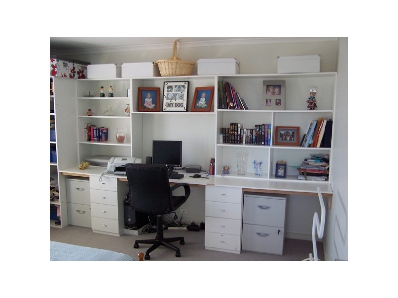 16 St Andrews Drive, Heatherton VIC 3202