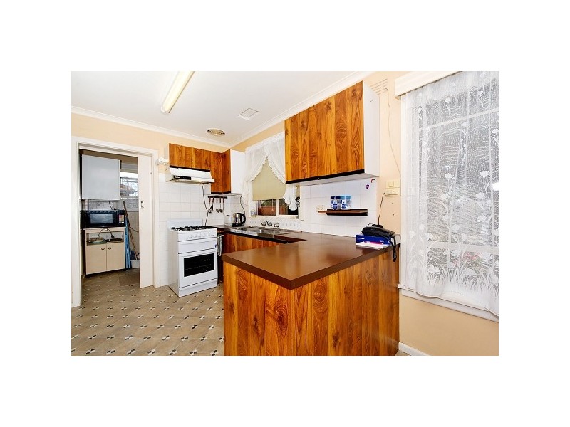 10 Willow Avenue, Cheltenham VIC 3192