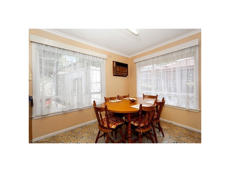 10 Willow Avenue, Cheltenham VIC 3192