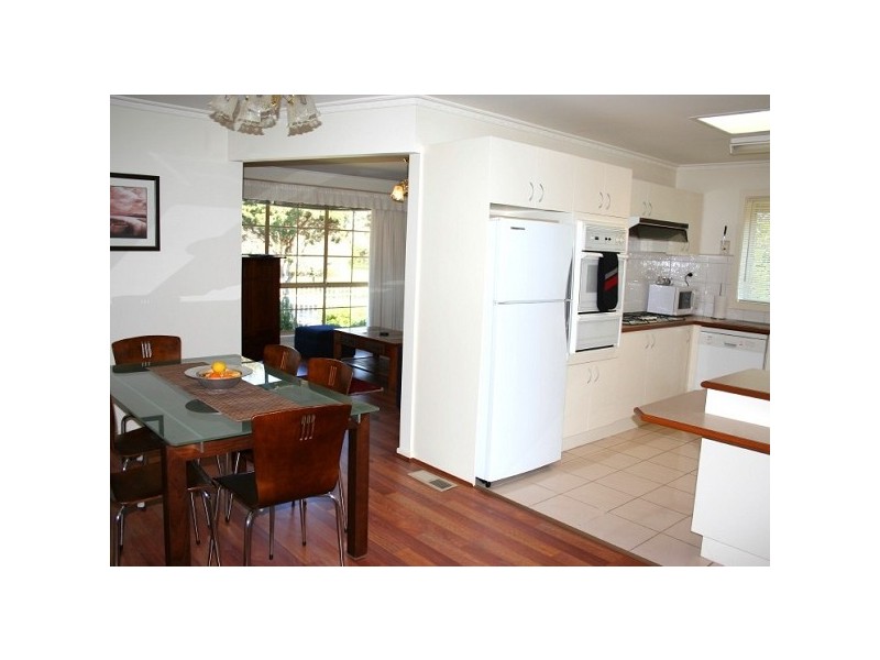 5a Dane Street, Hampton East VIC 3188