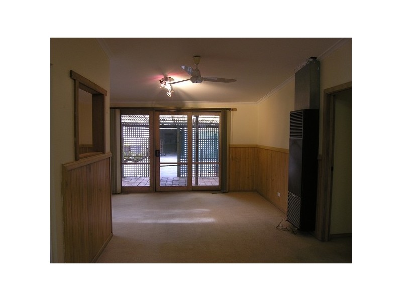 5 Ash Court, Cheltenham VIC 3192