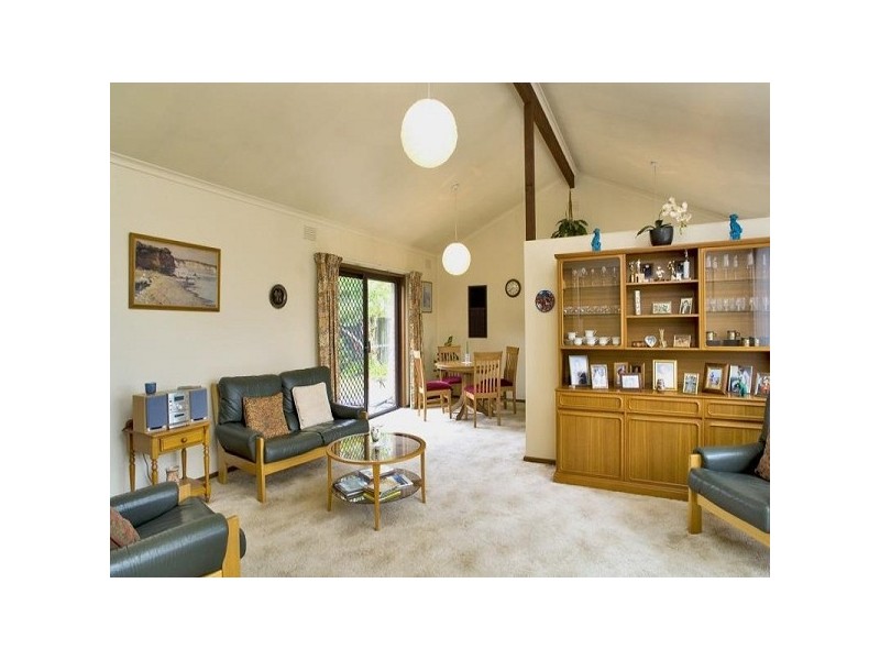 34 Everest Drive, Cheltenham VIC 3192