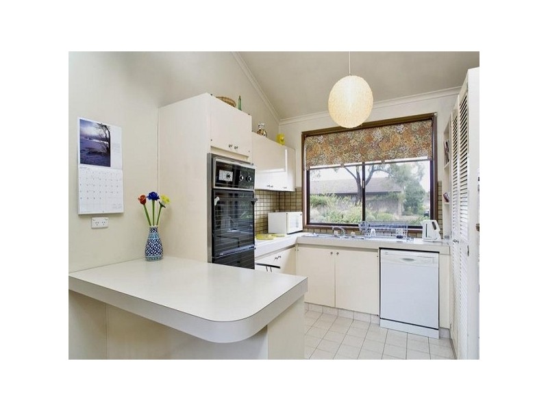34 Everest Drive, Cheltenham VIC 3192
