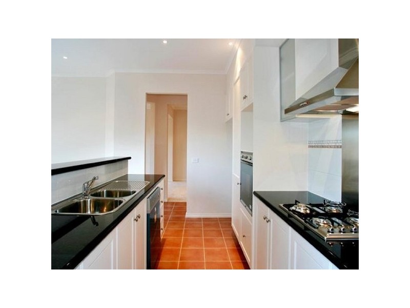 3 Travers Walk, Heatherton VIC 3202