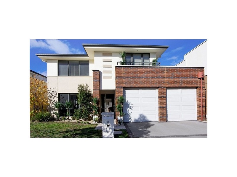 8 St Andrews Drive, Heatherton VIC 3202