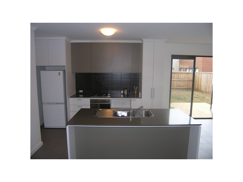 32 San Lorenzo Court, Heatherton VIC 3202