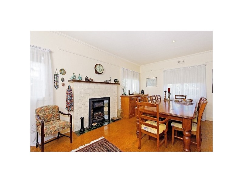 39 Parkers Road, Parkdale VIC 3195