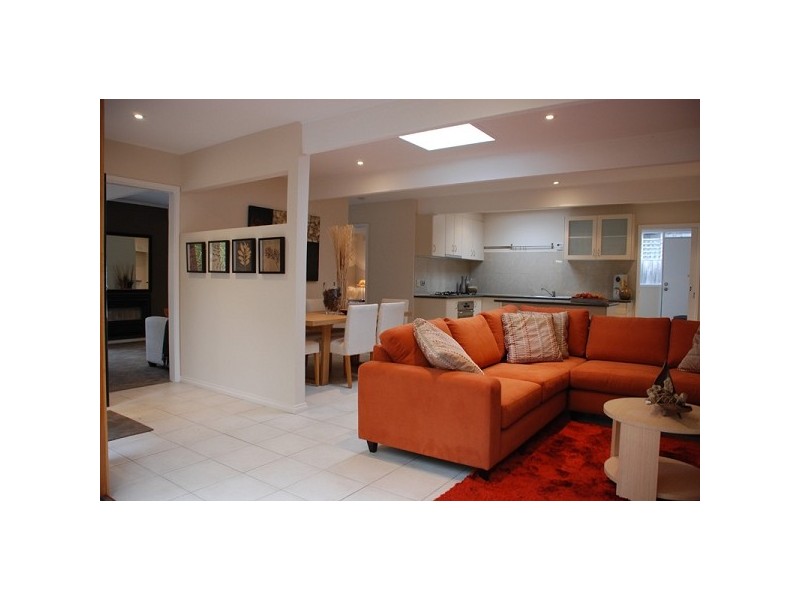 15 Willow Avenue, Cheltenham VIC 3192