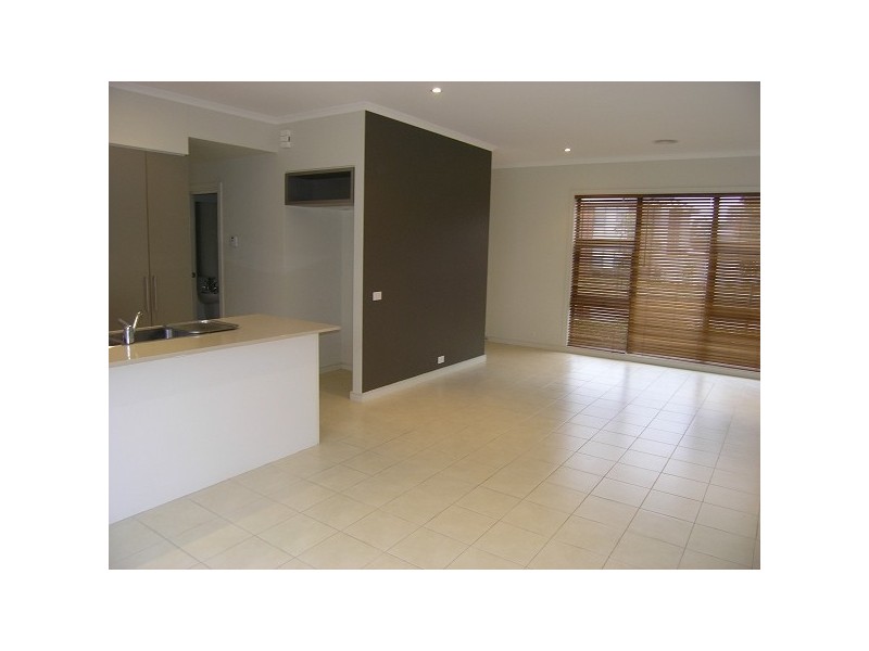 101 St Andrews Drive, Heatherton VIC 3202