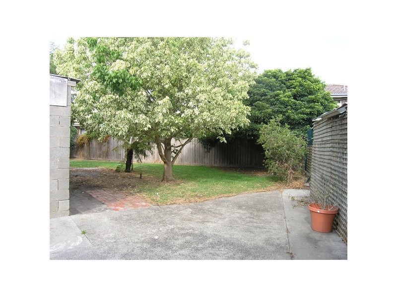 5 Ash Court, Cheltenham VIC 3192