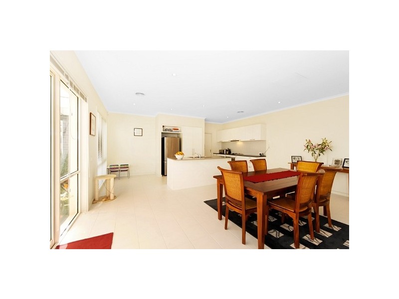 83 St Andrews Drive, Heatherton VIC 3202