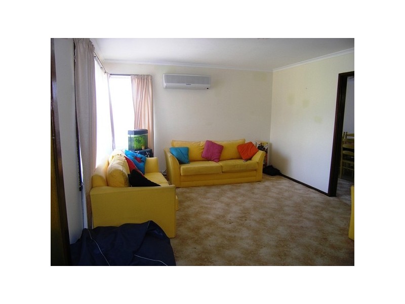 17 Barclay Drive, Cheltenham VIC 3192