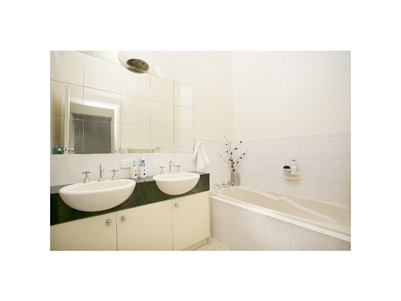 64 Essex Road, Mount Waverley VIC 3149