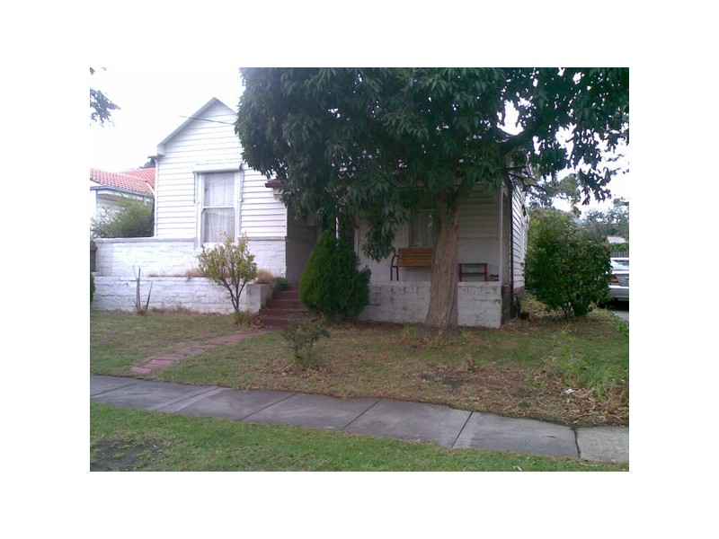 8 Garfield Street, Cheltenham VIC 3192