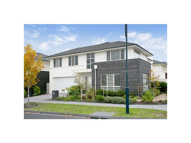 6 Augusta Square, Heatherton VIC 3202