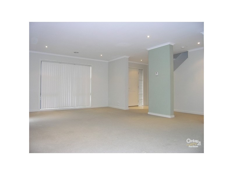24 San Lorenzo Court, Heatherton VIC 3202