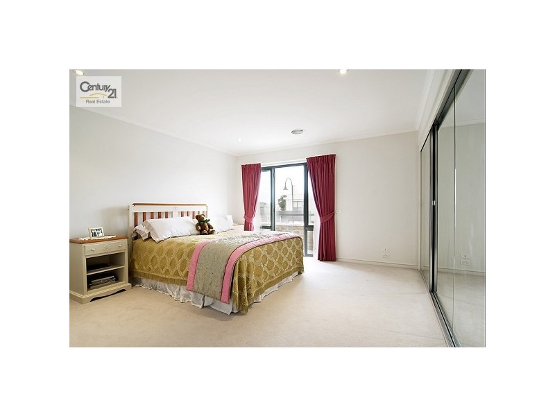 38 Birkdale Avenue, Heatherton VIC 3202