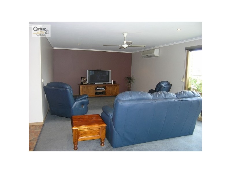 28 Centre Dandenong Road, Cheltenham VIC 3192