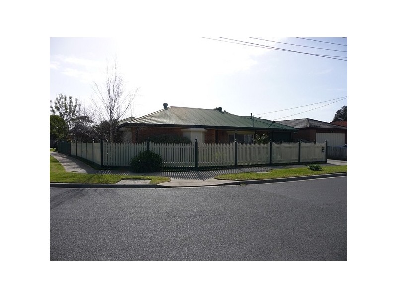 36 Hunt Drive, Seaford VIC 3198