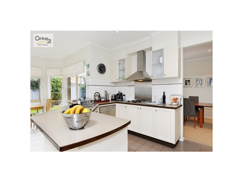 10 Baltusrol Circuit, Heatherton VIC 3202