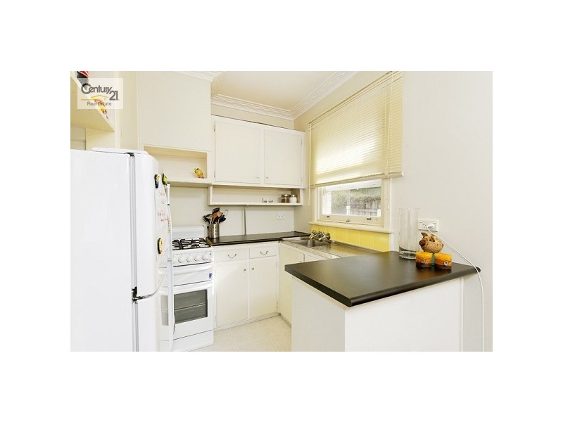 1/14 Laburnum Street, Parkdale VIC 3195