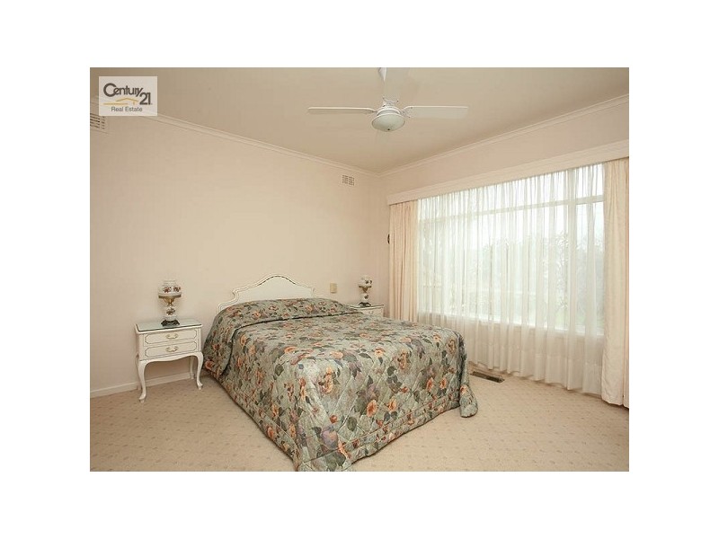 55 Bernard Street, Cheltenham VIC 3192