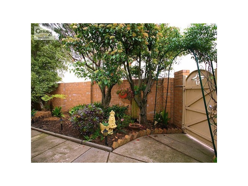 55 Bernard Street, Cheltenham VIC 3192