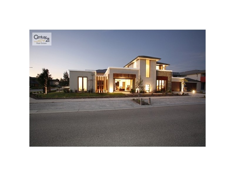 12 Burdekin Blvd, Waterways VIC 3195