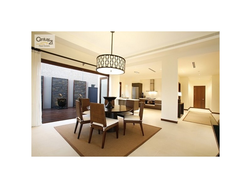 12 Burdekin Blvd, Waterways VIC 3195