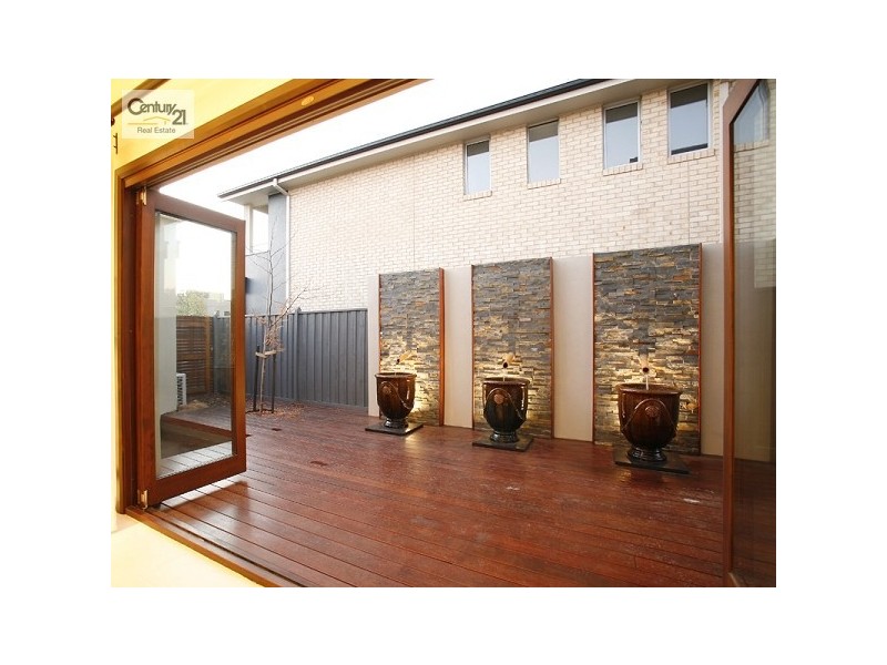 12 Burdekin Blvd, Waterways VIC 3195