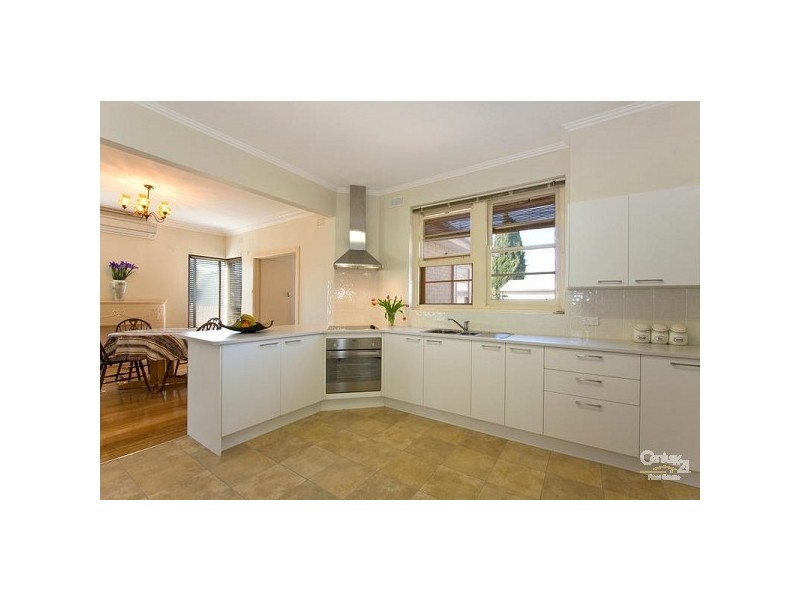 54 Chesterville Road, Cheltenham VIC 3192