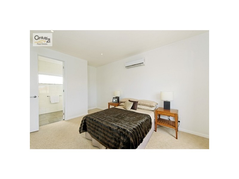 Unit 2, 117A McDonald Street, Mordialloc VIC 3195