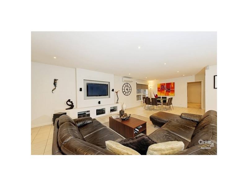 3 Amber Court, Cheltenham VIC 3192