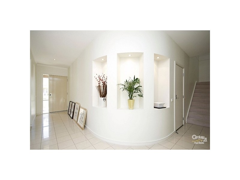 7 Cypress Point Parade, Heatherton VIC 3202