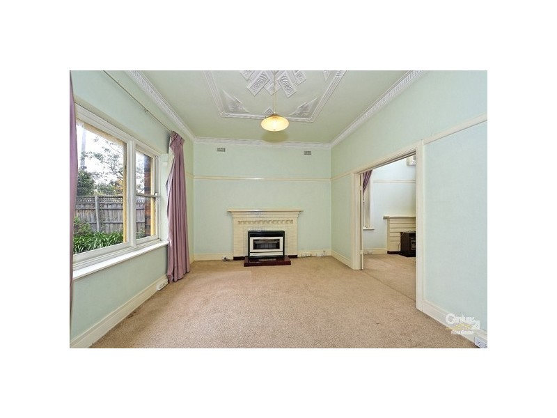 138 Chesterville Road, Cheltenham VIC 3192