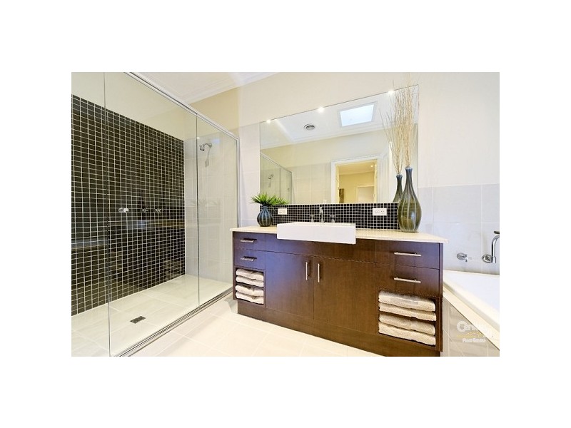 55 Elliott Street, Cheltenham VIC 3192